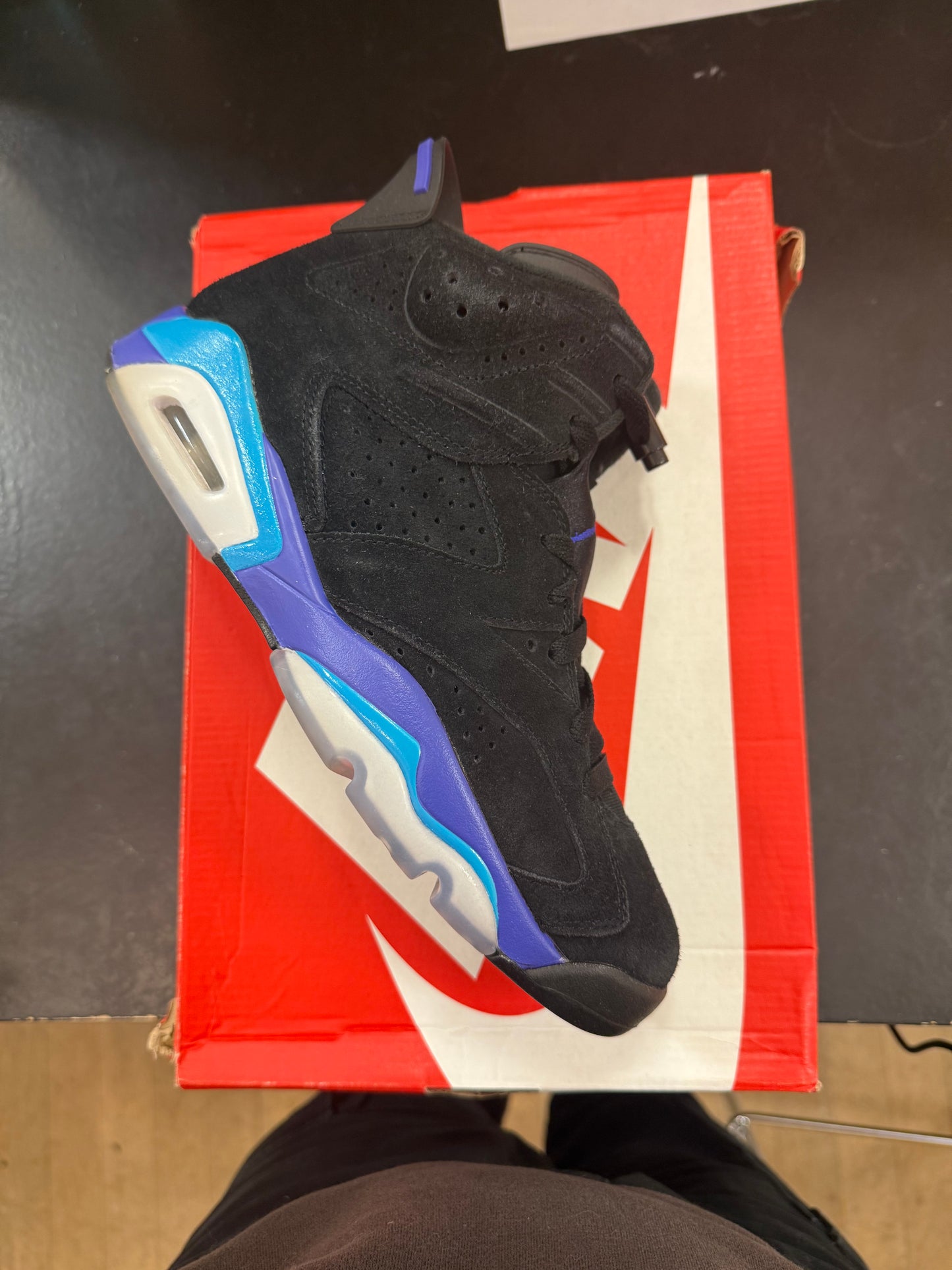 pre owned Jordan 6 aqua